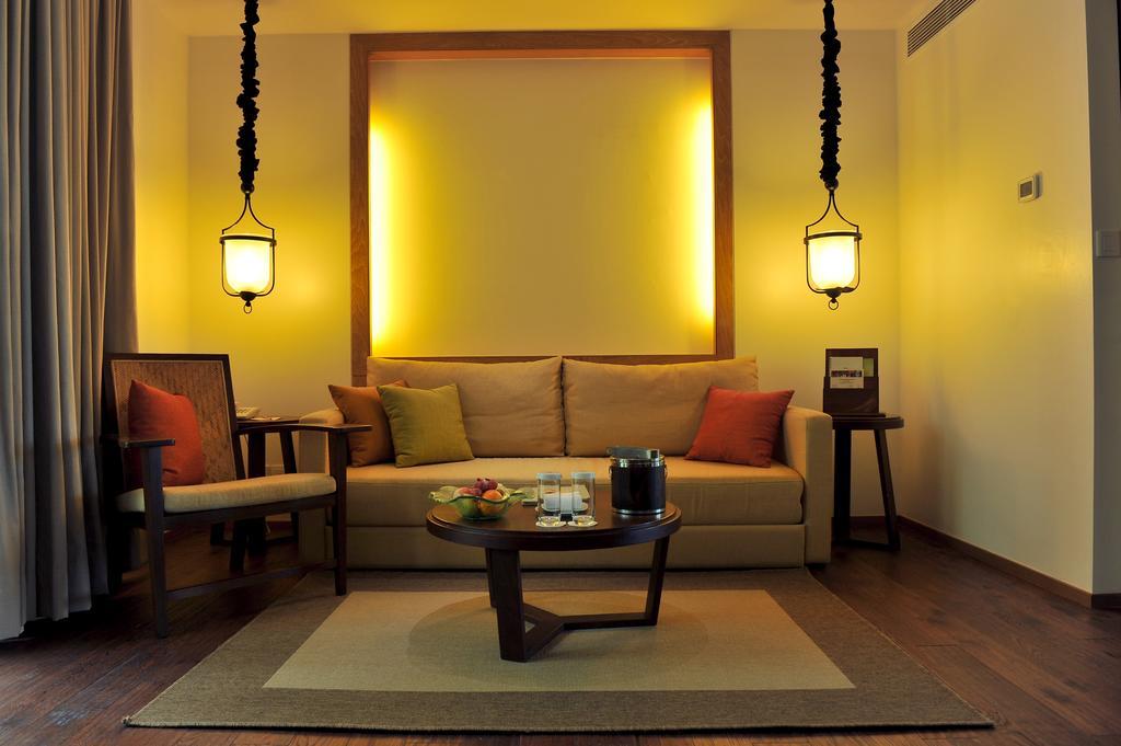 Tanjung Rhu Resort Langkawi Exterior photo A living room in a hotel